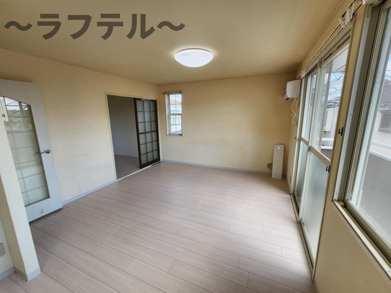 サンライズA★の居間・リビング