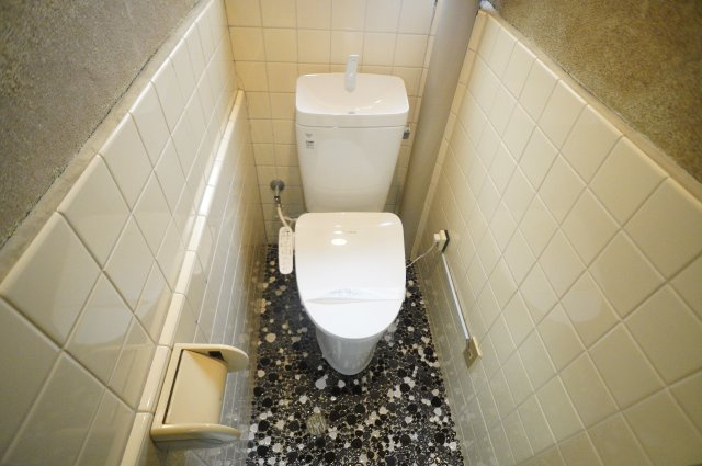 上牧町米山台戸建のトイレ
