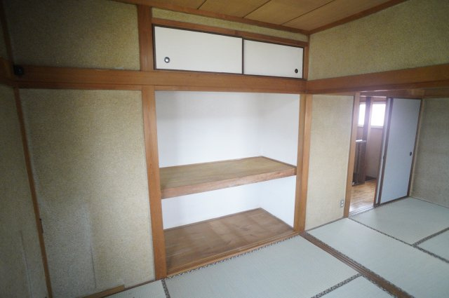 上牧町米山台戸建の収納
