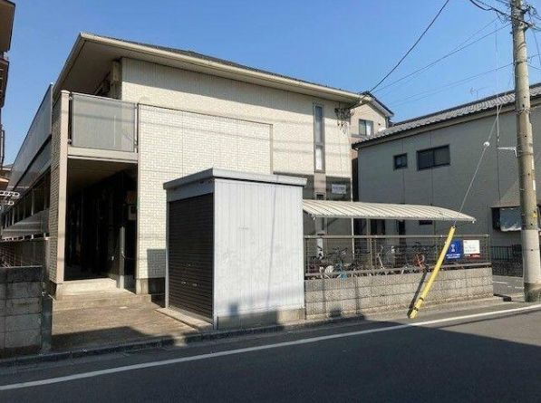 セントルーガ西青木のエントランス