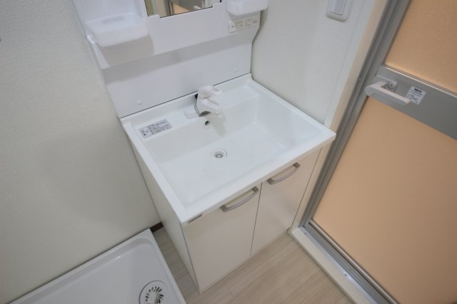 恵ハイツの独立洗面台