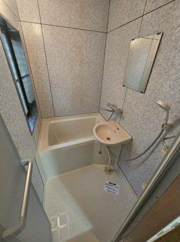 マンション麗和の浴室