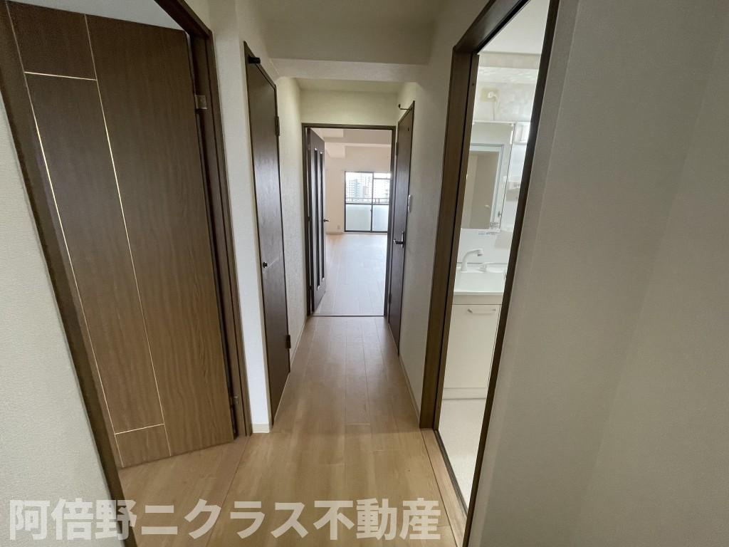 グレイスコート上本町の玄関