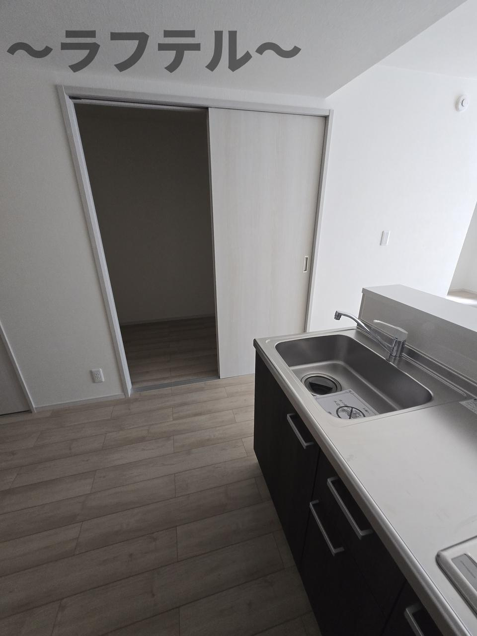 KEIAI RESIDENCE 新所沢のキッチン|別部屋イメージ写真