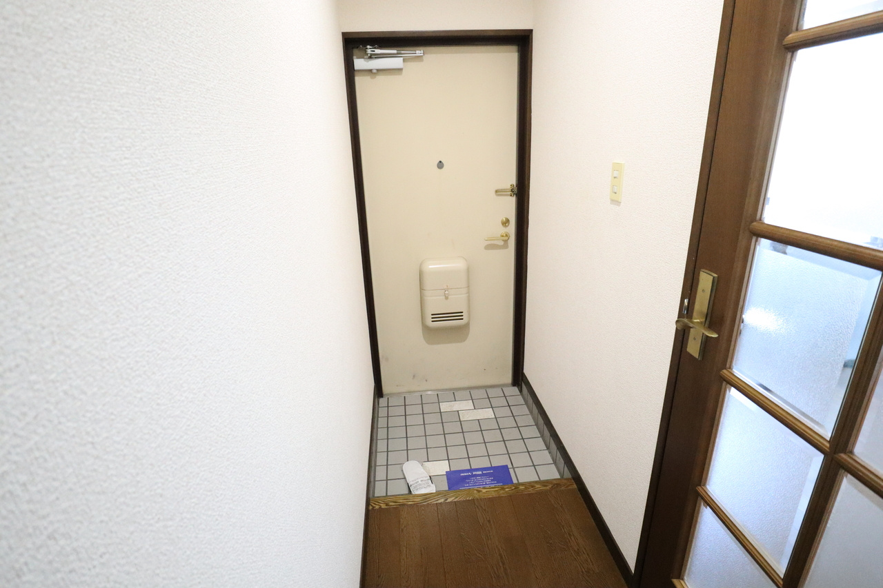 ＷＥＳＴ　ＰＡＤＤＹの玄関