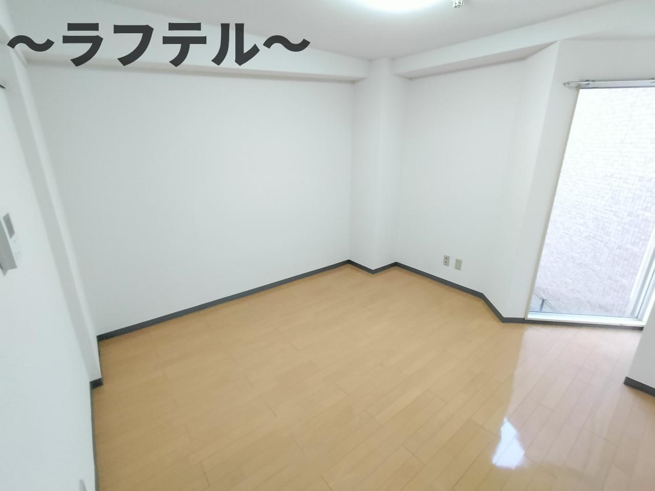 マック所沢コートの居間・リビング|別部屋イメージ写真
