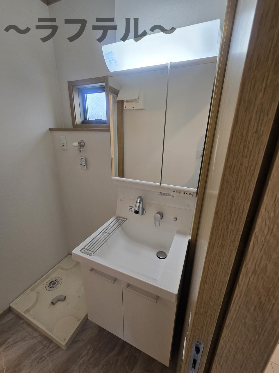 Ｄｏｍａｎｉの独立洗面台
