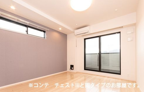 ヒカルサ川口芝西の居間・リビング
