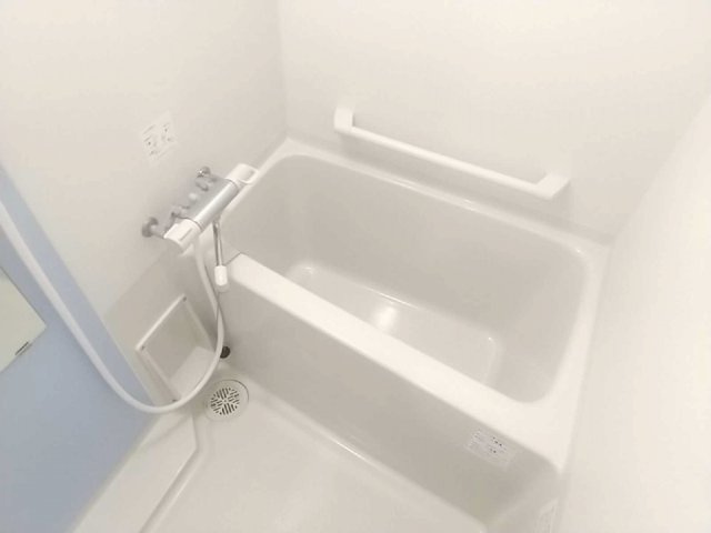 レオネクストシベールの浴室