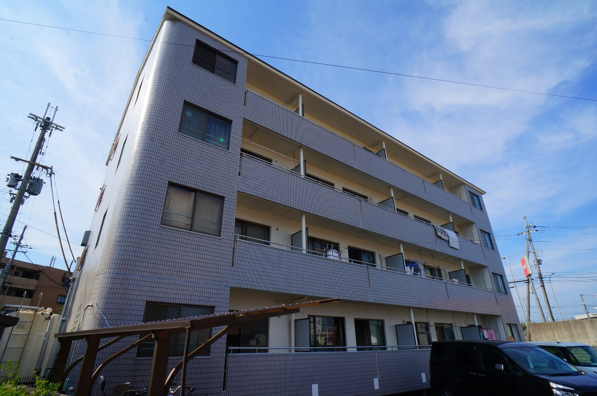 エミエール山田川の外観