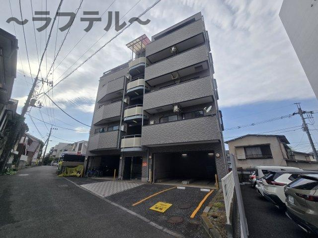 アヴァンセの外観