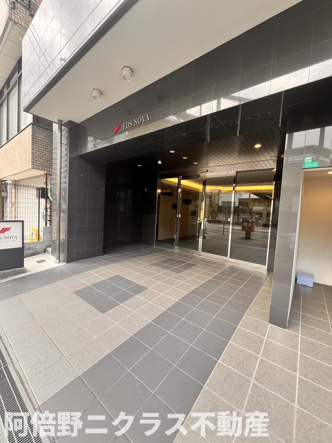 FDS NOVAのエントランス