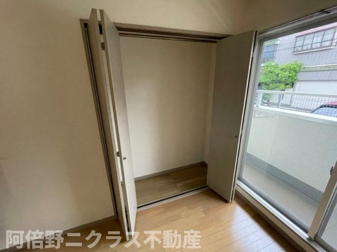 ディマーンシュ阿倍野の収納|内装は別部屋の参考写真です。