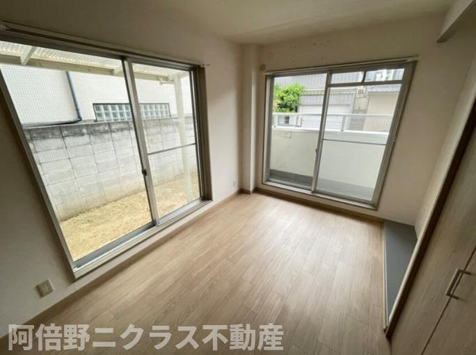 ディマーンシュ阿倍野の洋室|内装は別部屋の参考写真です。