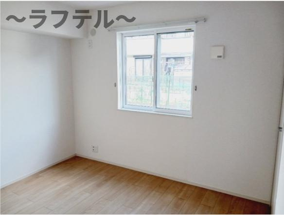 コンフォーティアBの洋室