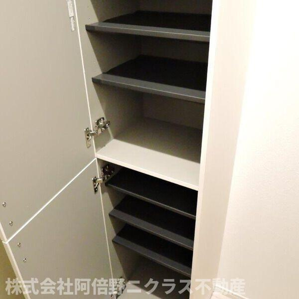 Fmaison fogliaの玄関