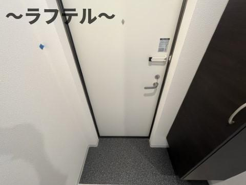 ジーメゾン狭山セレーノの玄関