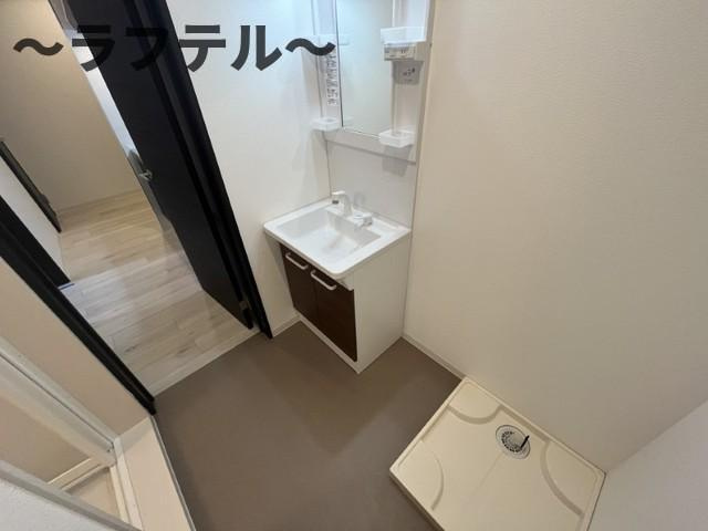 ジーメゾン狭山セレーノの洗面所