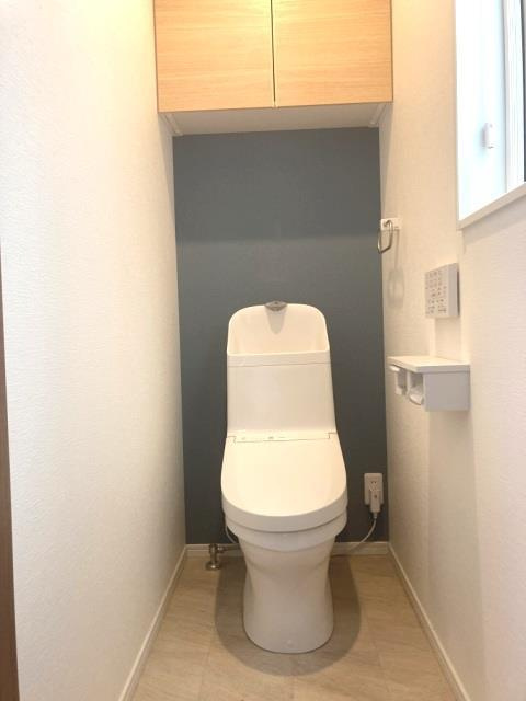 三笠町戸建のトイレ