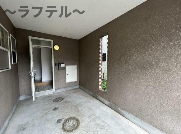 メープルハイム宮本町の駐車場