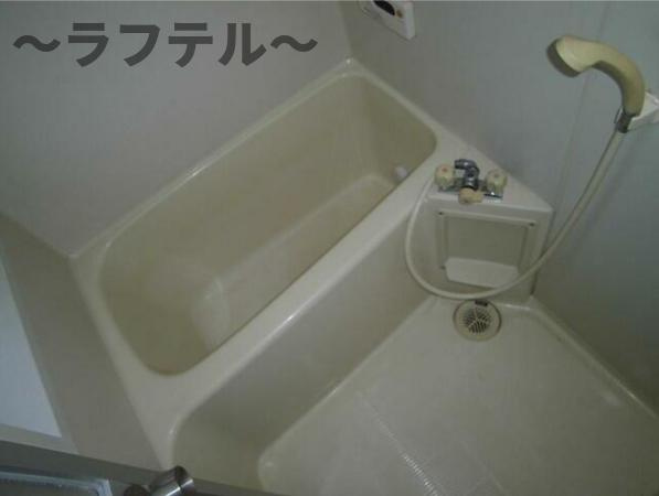 メープルハイム宮本町の浴室