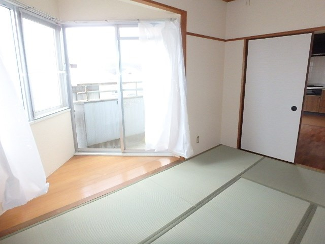 ドムールコスモス武庫之荘の和室|趣のある和室です
