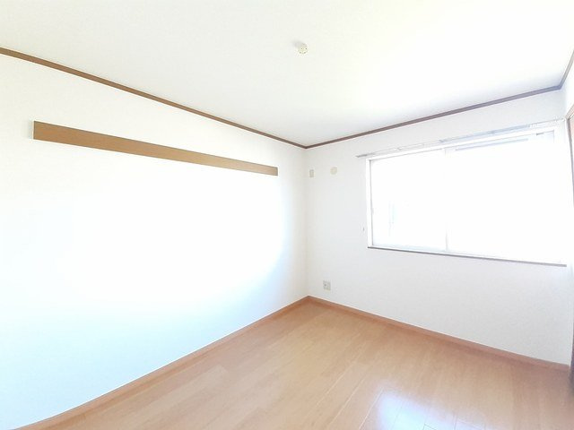 橿原市曽我町のアパートの内装