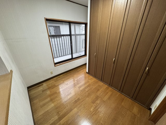 所沢市和ヶ原戸建ての洋室|洋室です