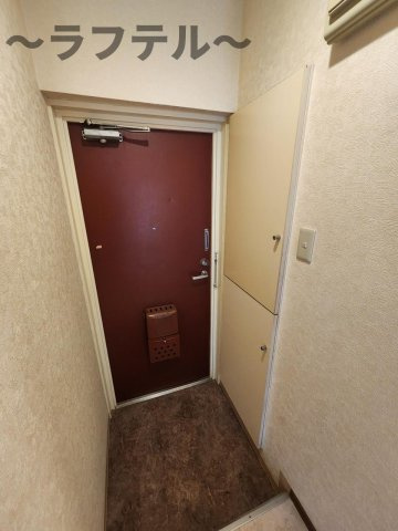 所沢市大字久米の賃貸マンションの玄関|別部屋イメージ写真