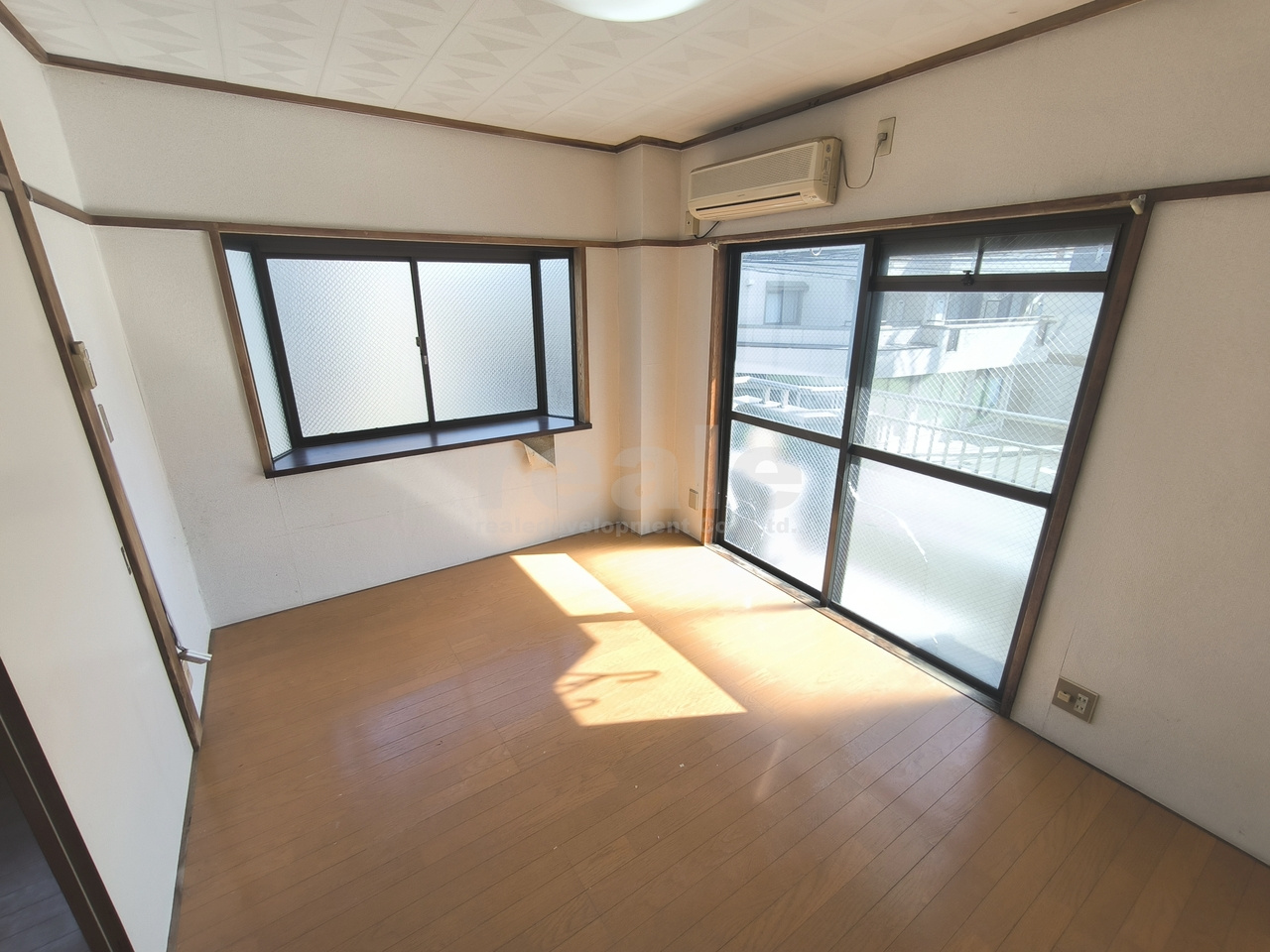 杉並区西荻南４丁目の賃貸マンションの洋室