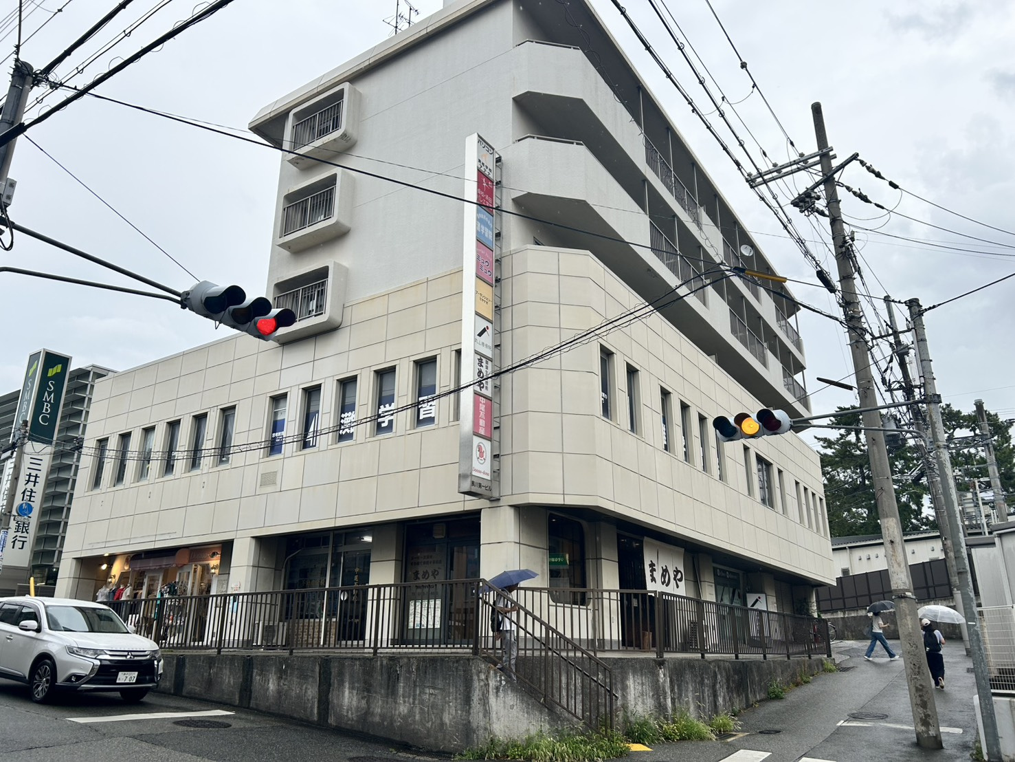 夙川第１ビルの外観