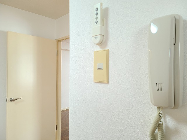 グランパール川口のセキュリティ|★インターホンを設置しています。★