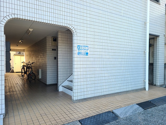 グランパール川口のエントランス|★建物エントランスの画像です。★