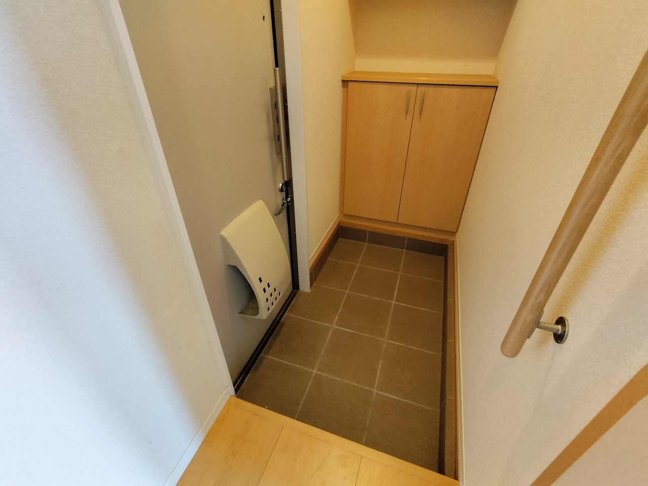 アリスティオの玄関