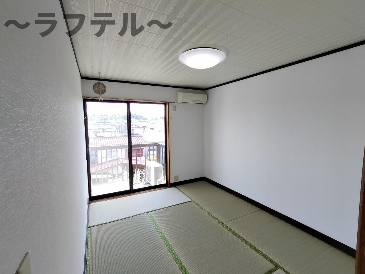 ワイケイパレスの和室