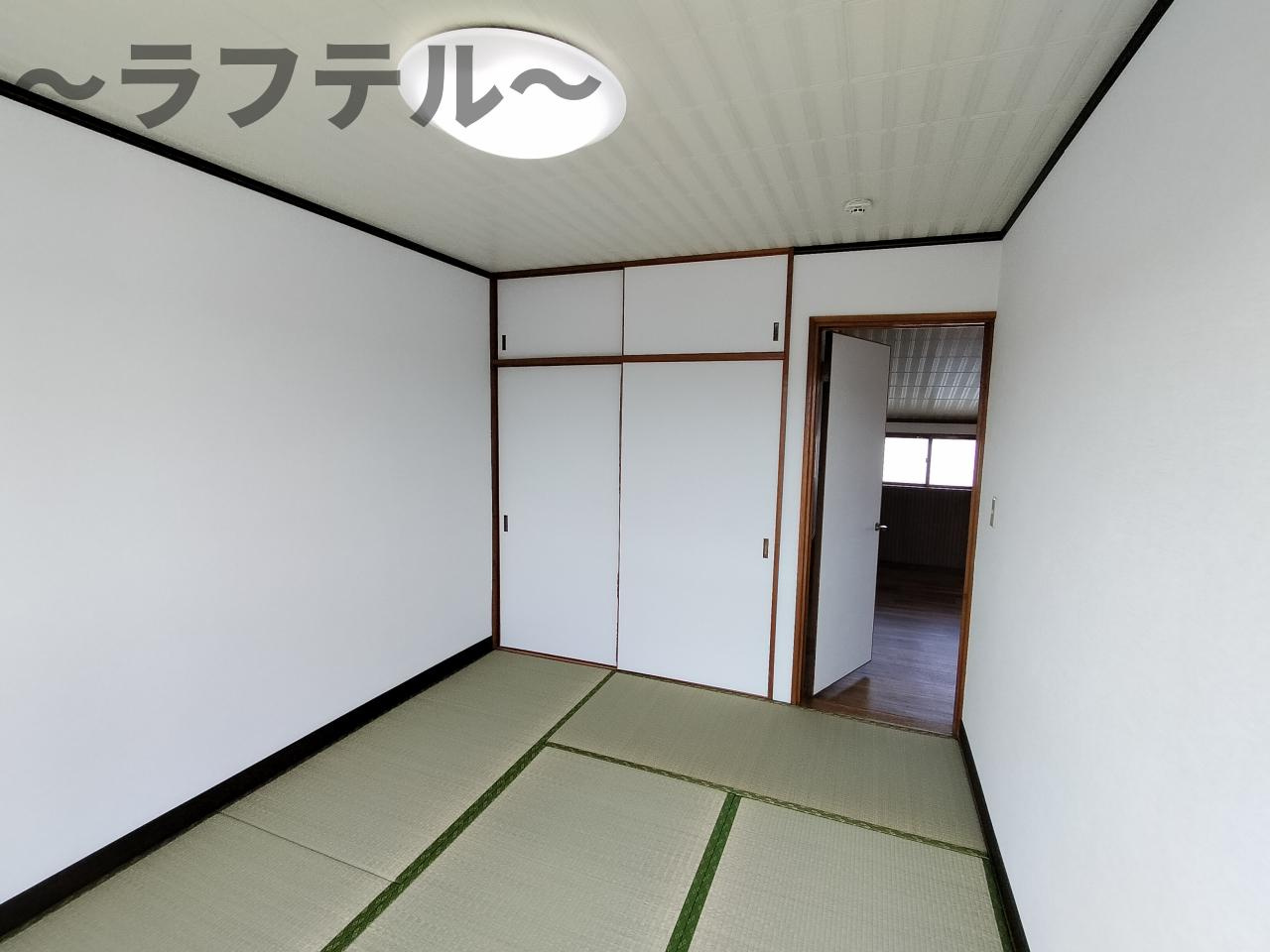 ワイケイパレスの和室