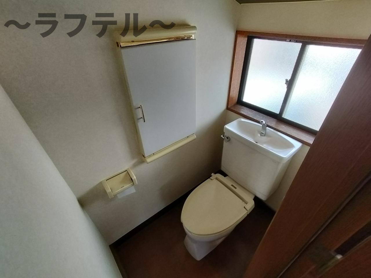 ワイケイパレスのトイレ