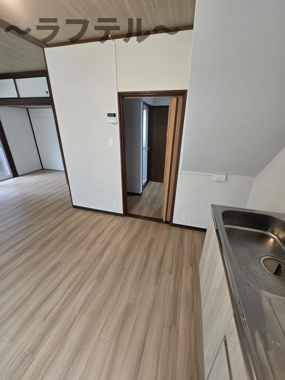 小手指ガーデン戸建の内装