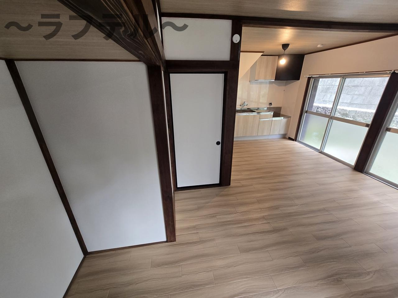 小手指ガーデン戸建の内装