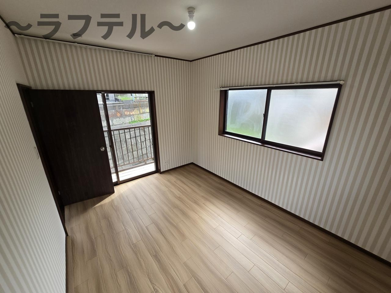 小手指ガーデン戸建の居間・リビング