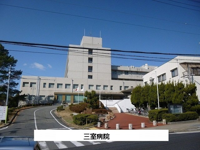 グランソレイユ　（斑鳩町）の周辺|三室病院まで400m