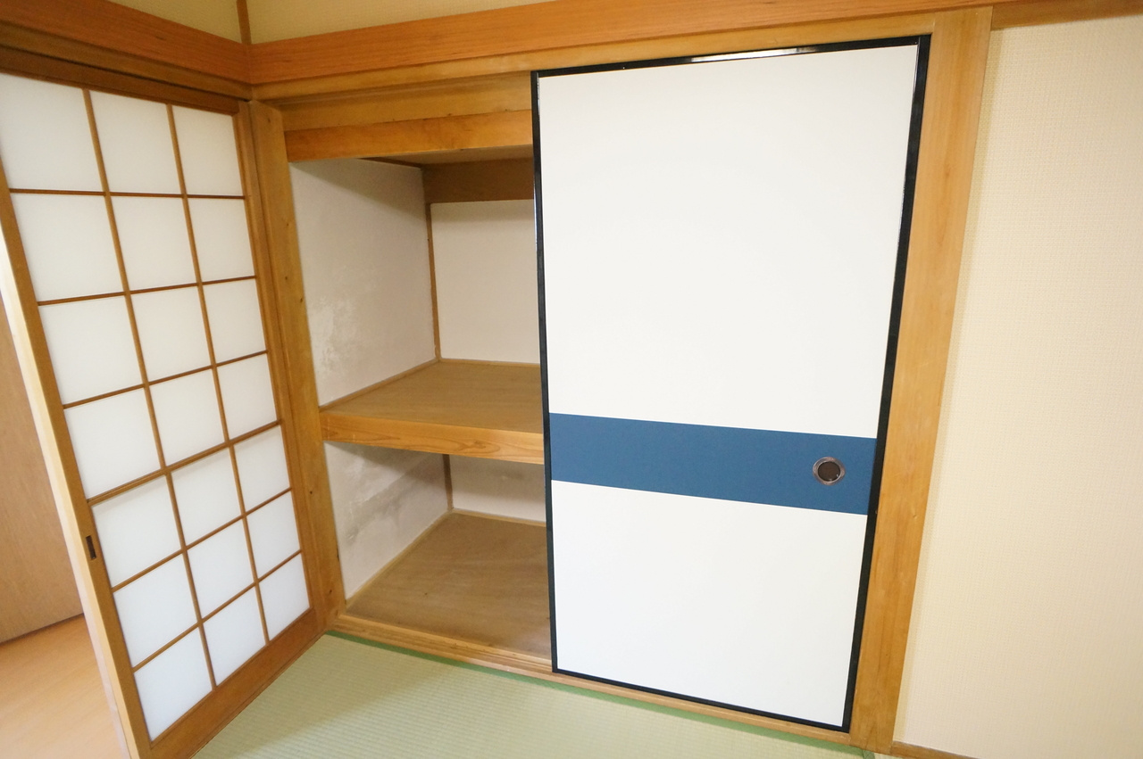 あやめ池南３丁目戸建の収納