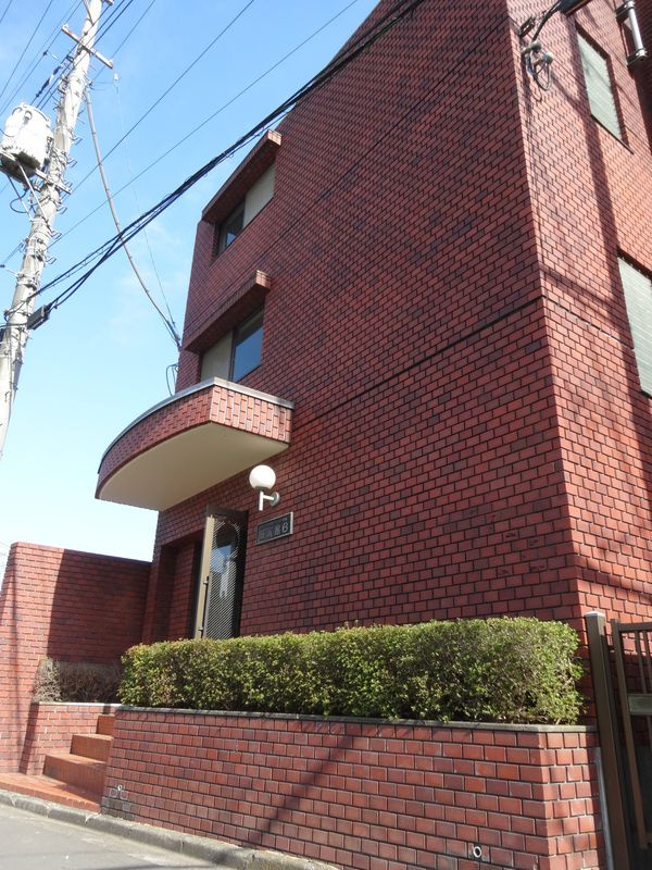 煉瓦館6の外観|外観は落ち着いています