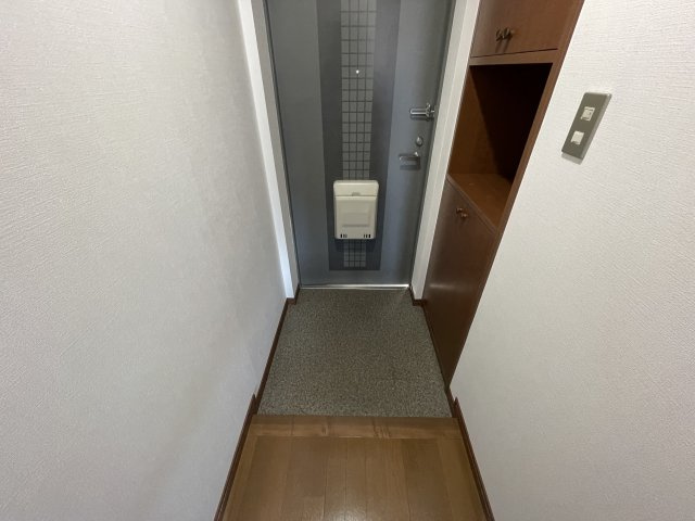 バーディーテラス仲町の玄関|※別室参考写真です。