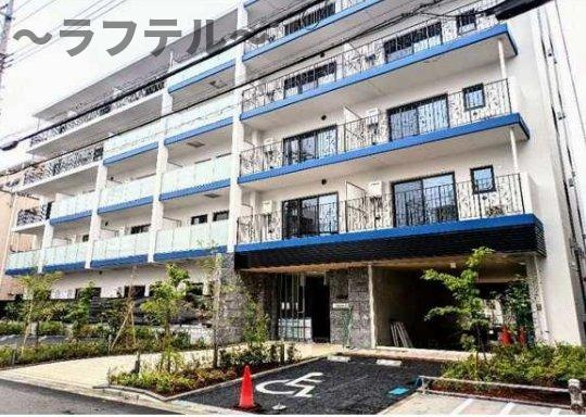 メゾンドールの外観