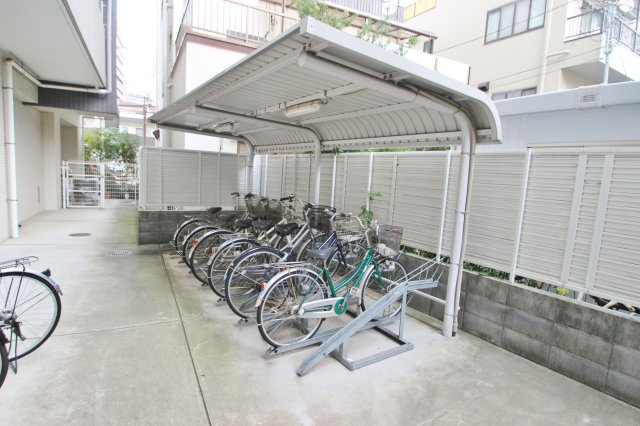 グラン・ジュベールのその他共用部分|別号室参考写真です。