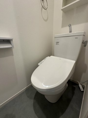 リブリ・中山手のトイレ|清潔感のあるトイレです