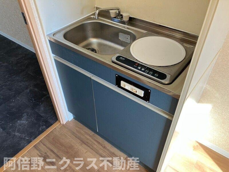ウィンヒルズ難波南のキッチン