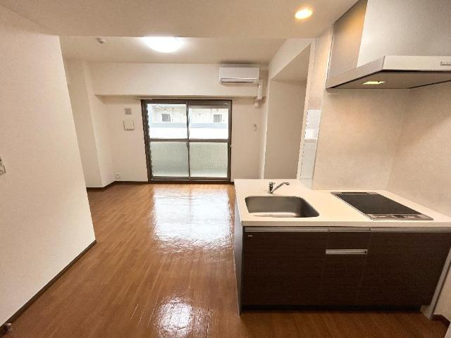 Ｃｈａｔｅａｕ　ｌｉｅｎ(シャトーリアン)のキッチン|リビング