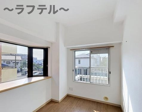 グリーンハイムの洋室
